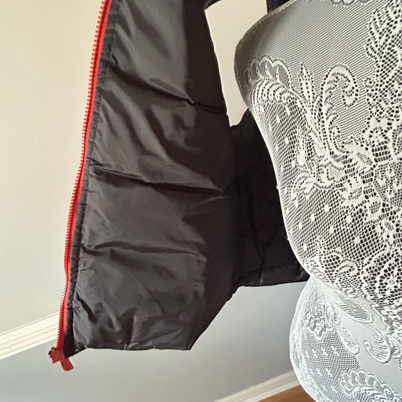 Juniors Vintage Down Full Winter Vest Size Large - Picture 8 of 10